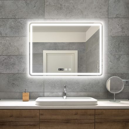 Welland 90x70cm-es fürdőszobatükör LED világítással, állítható színhőmérséklettel és szabályozható fényerővel, és órával, a legjobb áron a piacon. 44B01