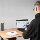 Profi elektromosan állítható magasságú íróasztal 138x67cm Craft tölgy | Dupla motor - Memória - USB - Nagy teherbírás | LVN System Control Pro