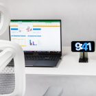 Elektromosan állítható magasságú íróasztal 138x67cm fehér/fekete - Ülő-/állómunkához LVN System Control Flex+