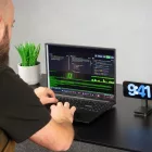 Elektromosan állítható magasságú íróasztal 120x67cm fekete | LVN System Control Flex+